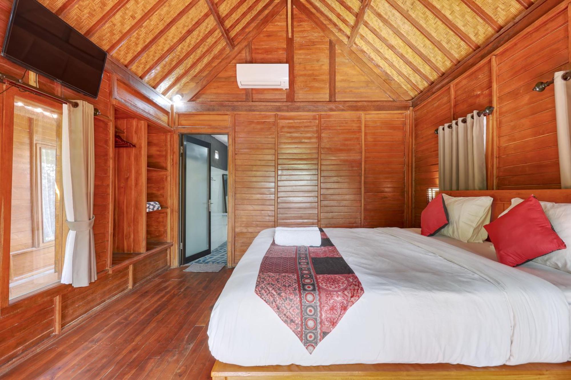 Ss Pangket Bungalow Toyapakeh Zimmer foto